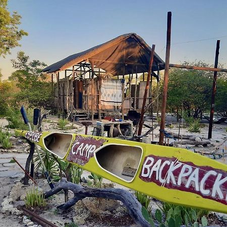 Albergue Eselbe Camp Backpackers Nata Exterior foto